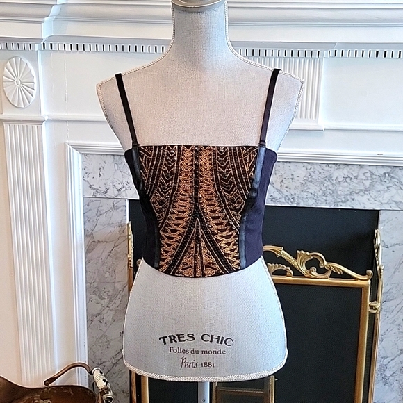 Haut Bustier Imprimé BEBE – Taille M – Neuf Avec étiquettes (NWT)
